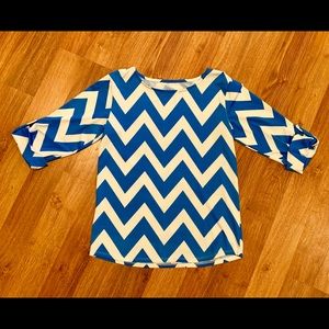 Ladies BOUTIQUE White & Blue Chevron Blouse